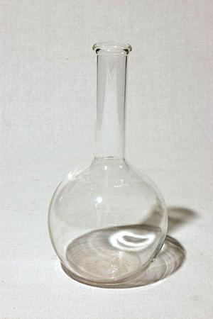 天神ホワイト歯科とインプラント